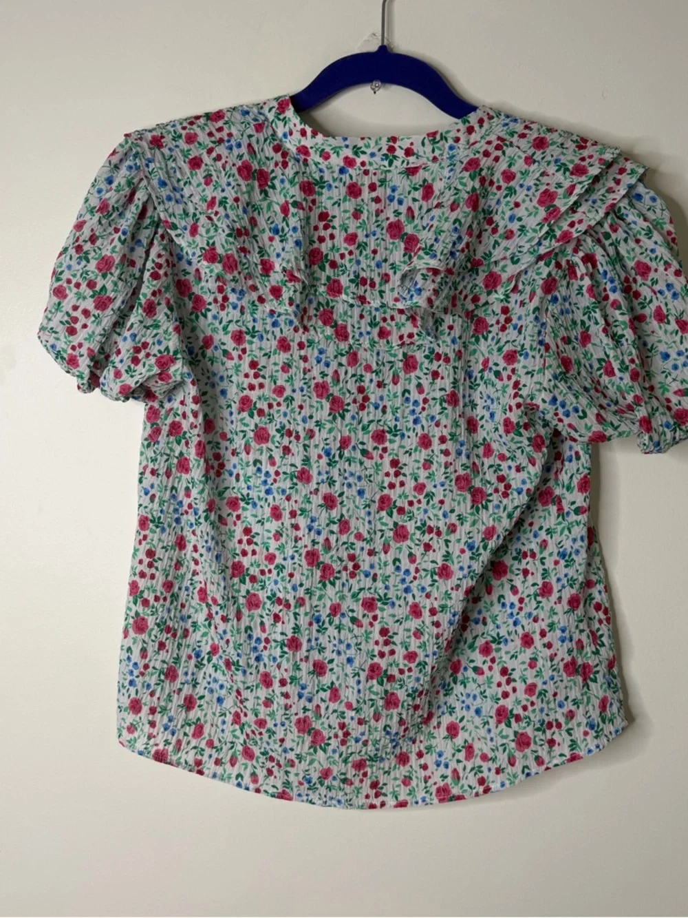 Zara floral print button down puff sleeve top blouse